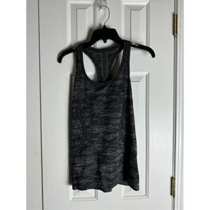 Lululemon Womens Tank Size 10